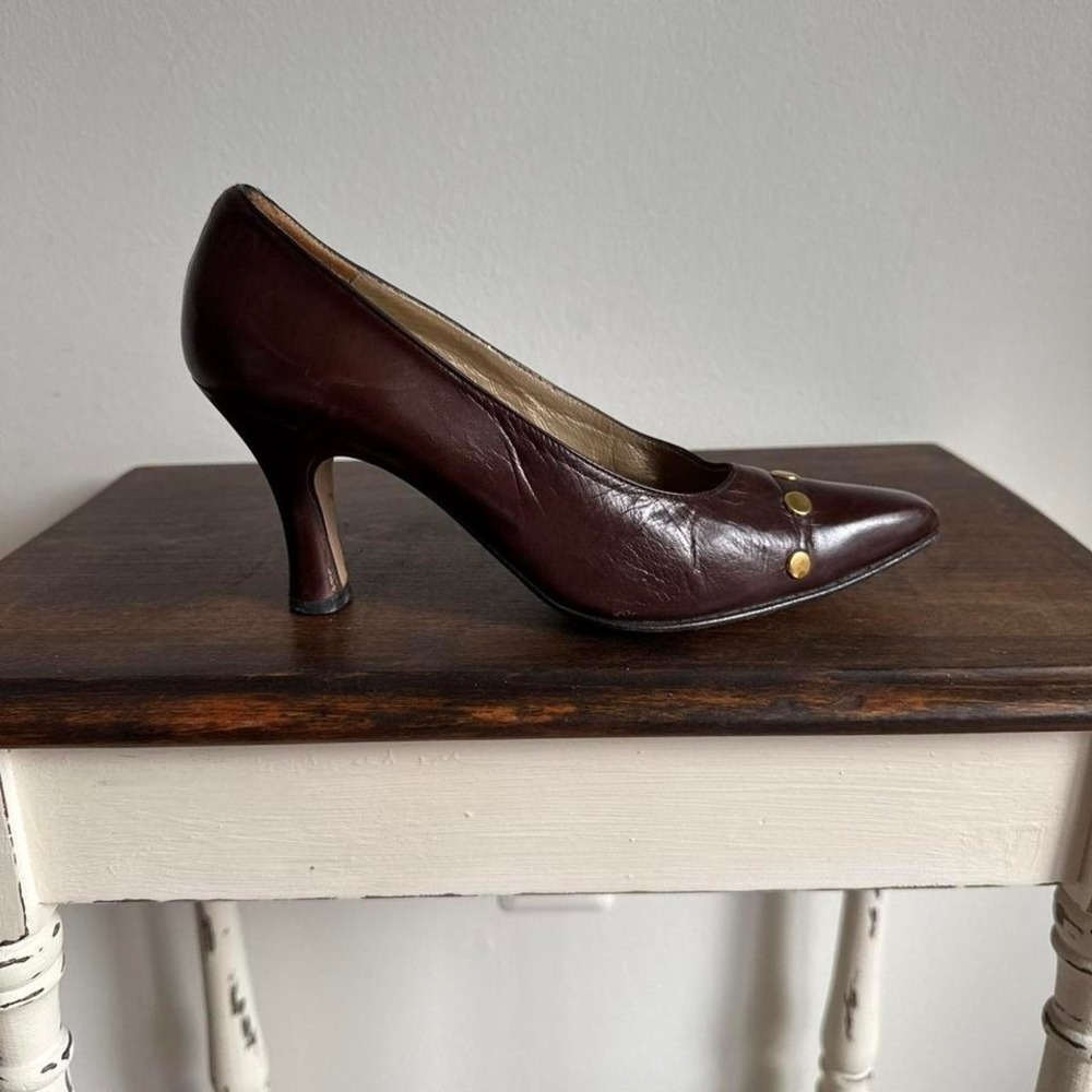 Vintage chocolate brown leather heels size 6.5 narrow gold 90s - Picture 2 of 6